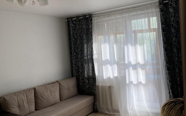 Квартира Ванеева 110/30