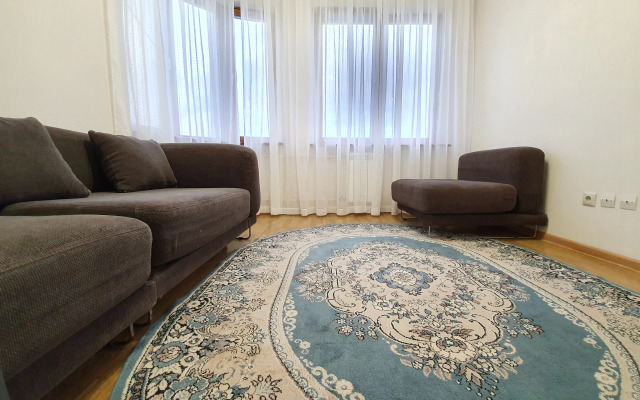 2kh-Komnatnye Sinyaya Ptitsa Apartment