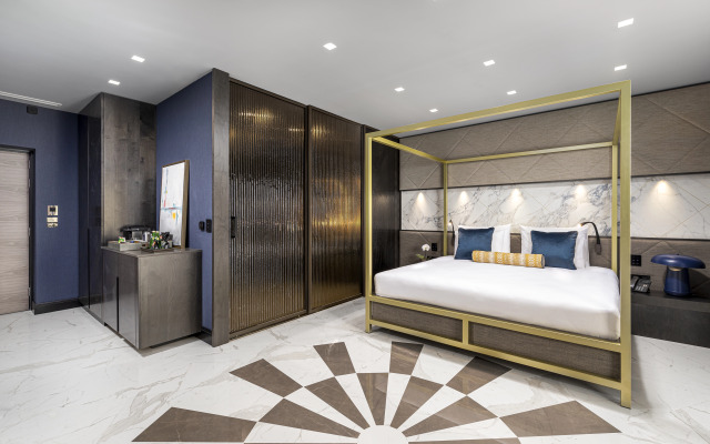 Lure Hotel