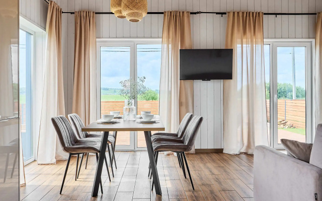 Частный дом с видом на бескрайние просторы