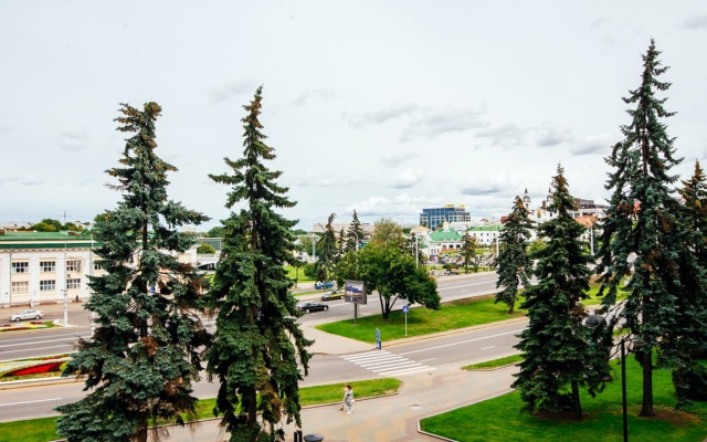 Pobediteley 3 Apartments