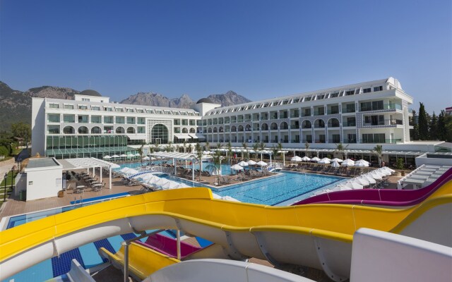 Karmir Resort  & SPA Hotel