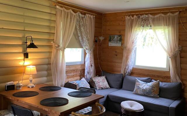Sredi Ozer Private House