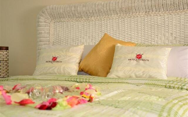 4 Mosqueteros Mini-Hotel