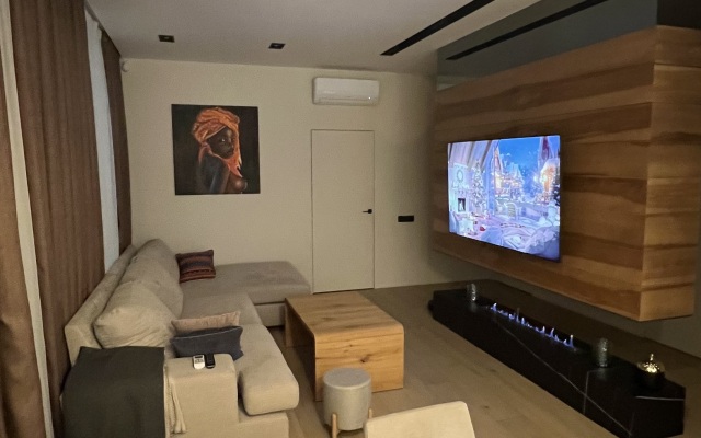 Okhta Park Holiday Apartments