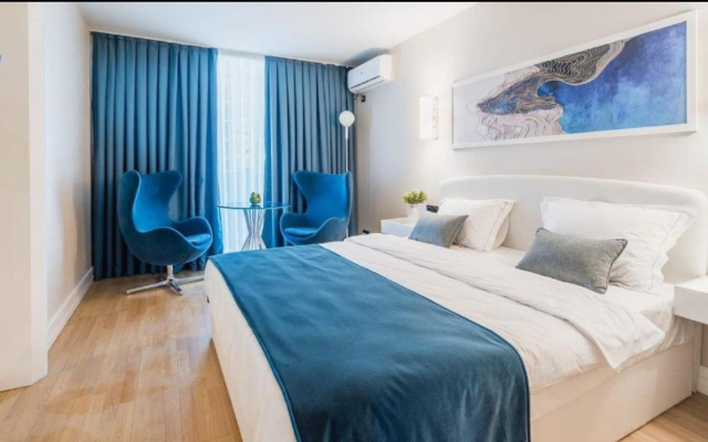 Mygeorgia Llc Orbi City  Apart Hotel