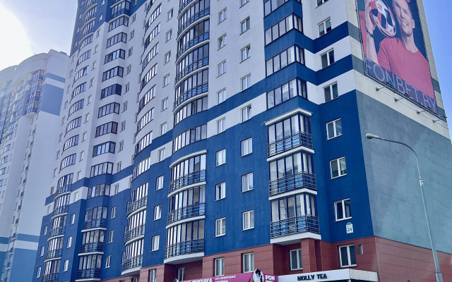 Dvukhkomnatnaya v Tsentre Minska na Sutki/nedeli/mesyatsy 2 Lodzhii Flat