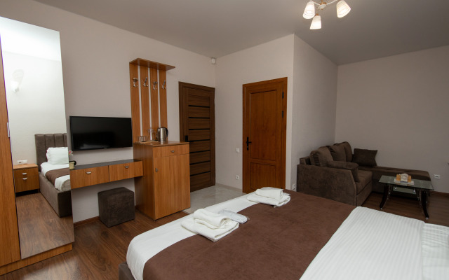 Hillside Guest house