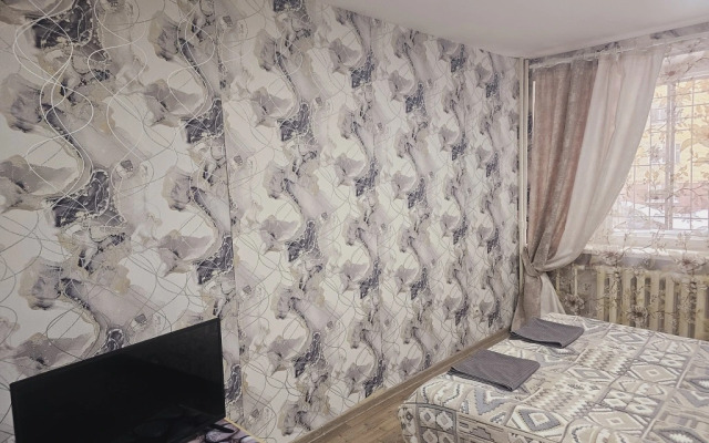 Dvuhkomnatnye ryadom s parkom SHvejcariya Apartments