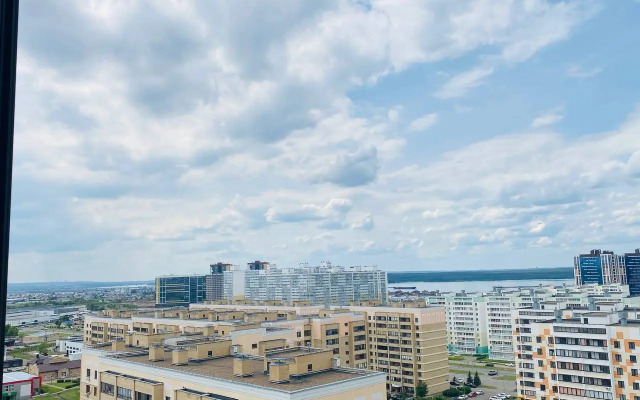 Uyutnaya V Tsentre S Potryasayuschim Vidom Flat
