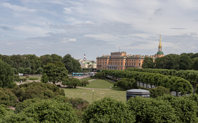 Vidovaya V Istoricheskom Tsentre Goroda Kvartira