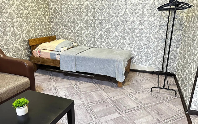 Квартира на Зварыгина 14