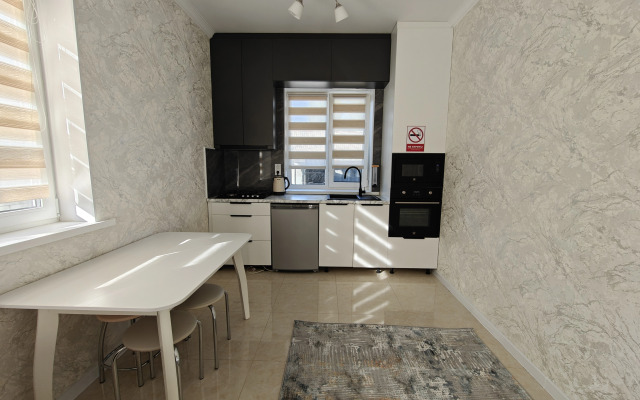 V Gostevom Domike Ot Best House Almaty Apartment