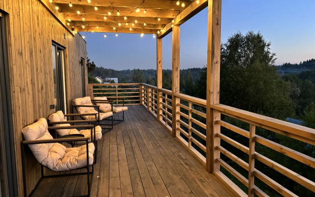 Частный Дом с Видом на Закат и Панорамной Баней