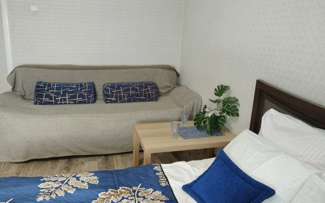 Flat Na Ulitse Komarova 14