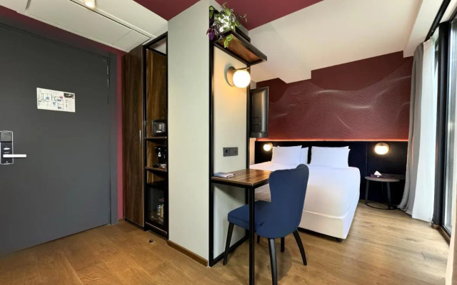 Design Hotel & Private Spa – Tbilisi Edition Hotel