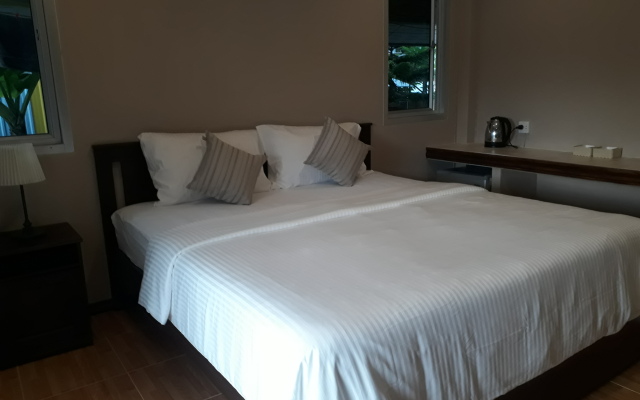 Kerdphewdee Guest House