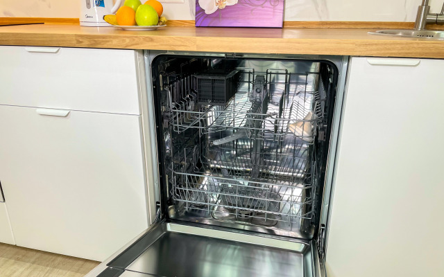 Квартира двухкомнатная чистая со свежим ремонтом