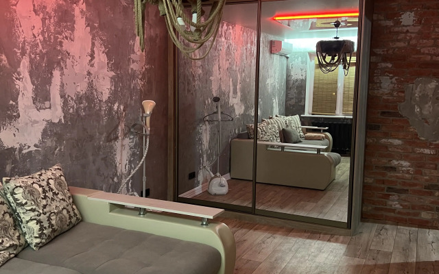 na Pushkinskoy Flat
