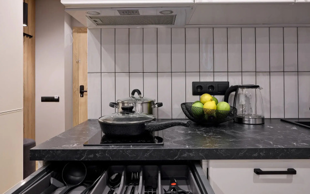 Апартаменты Студия у метро 1044