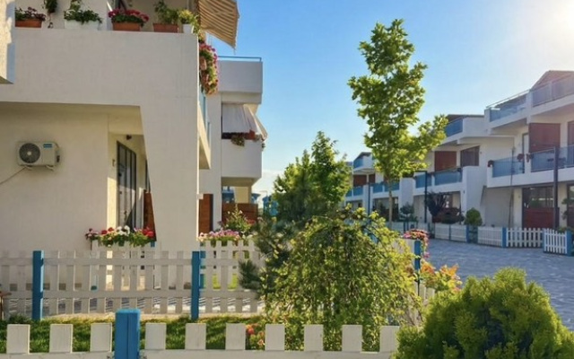 Отель Santorini Family Club