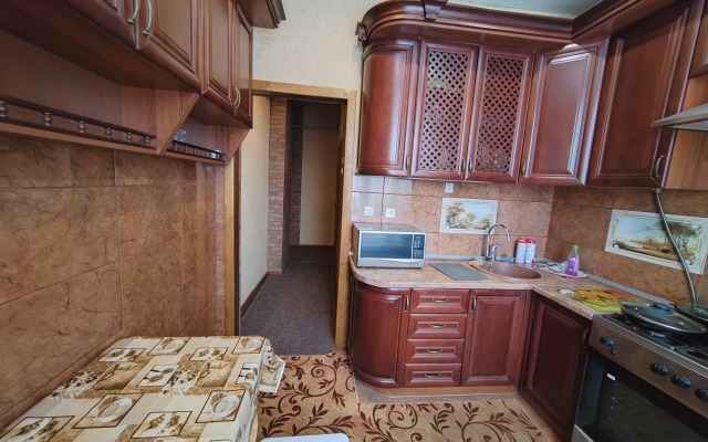 Квартира Просторная  Двухкомнатная Сталинка у Вечного Огня