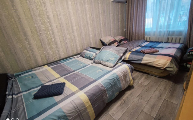 Квартира Аллея Труда 16 с Балконом