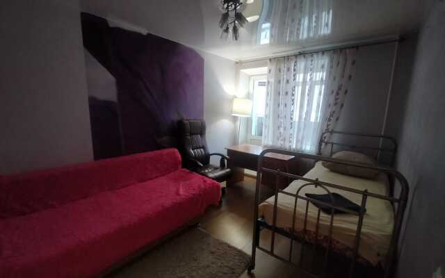 Na Revolyutsii 3/1 Apartments
