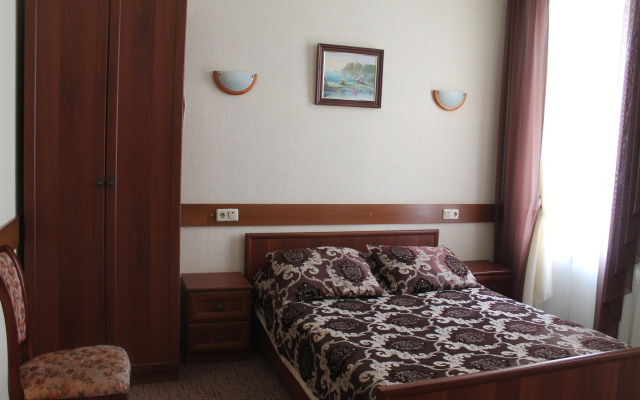 Aleksandriya Hotel