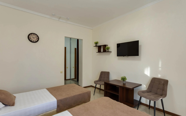 Irina Guest House