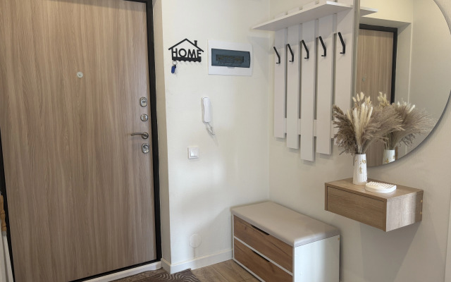 Квартира BestHome Евродвушка стильная светлая в центре города