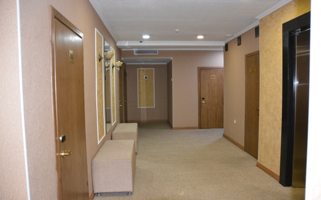 ONYX Hotel