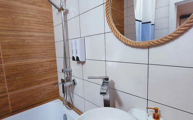 Квартира У Волги