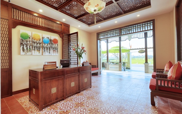 Отель Hoian Field Villa and Spa