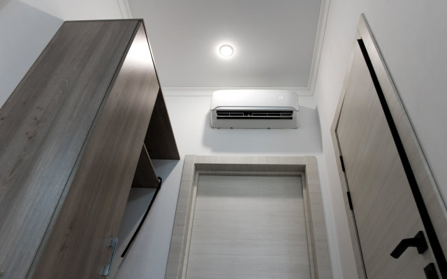 Eleon Hotel
