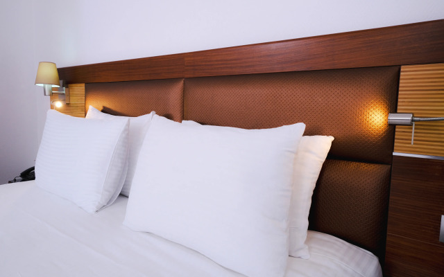 Armis Hotel