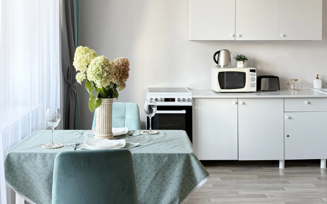 Na Vzlyotnoy Ulitse 7l Flat