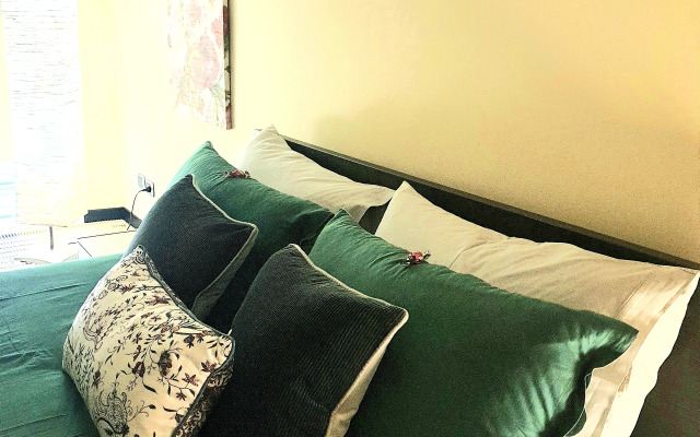 Giacarda Suite Apartments
