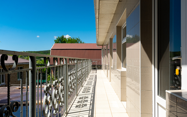 Voshod Guest House