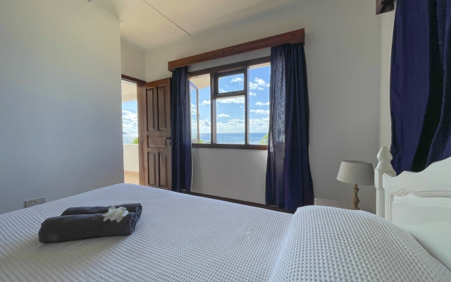 Ocean View Villa - Beauvallon Villas