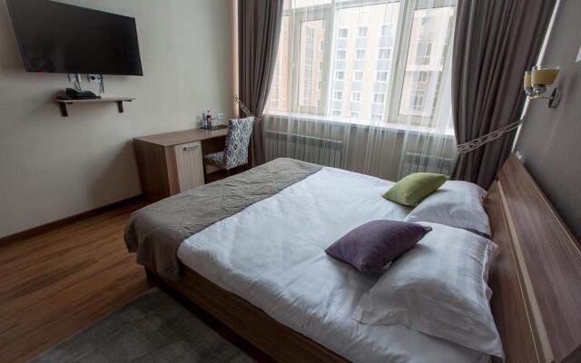 Maxx Inn Hotel