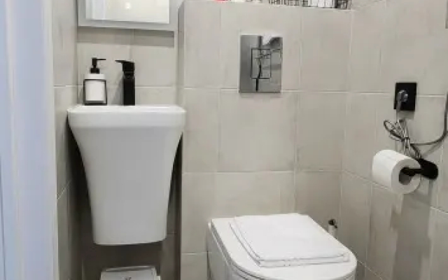 Apartamenty radom s Plosad'u Sennoj ot Uut i Komfort NN