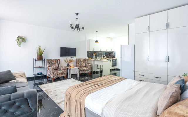 Azure Corner Retreat Apartments