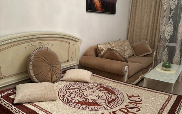 U Znamenitoy Mikrokhirurgii Glaza Imeni Fedorova Flat