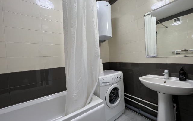 Квартира Илне 1к. комфортная в доме с часами, рядом Полярис