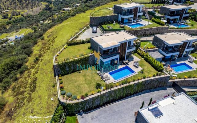 Farilya Villas by Important Group Travel