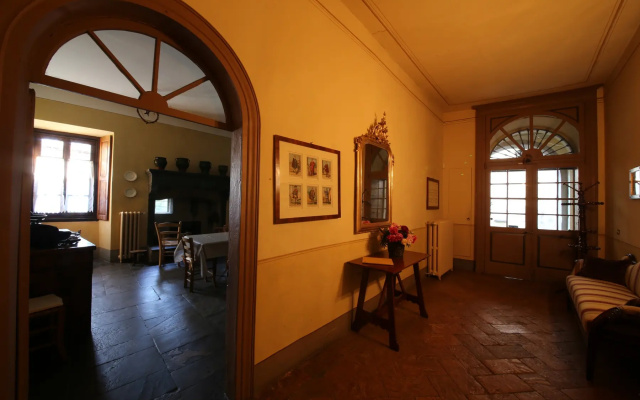 Гостевой дом Palazzo Guicciardi Historic Noble Residence