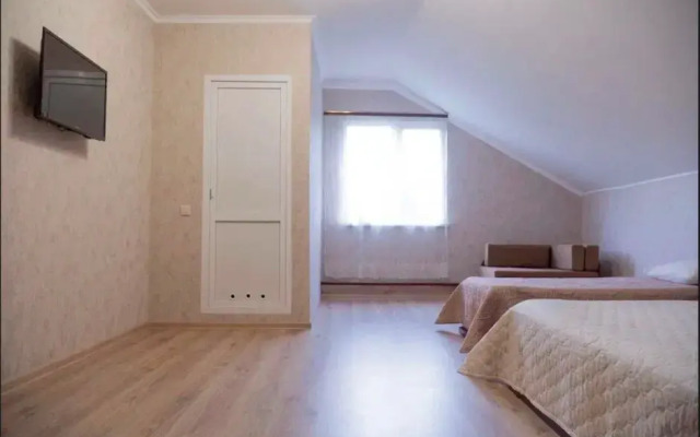 Lika Guest House