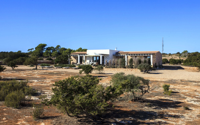 Вилла Santolina