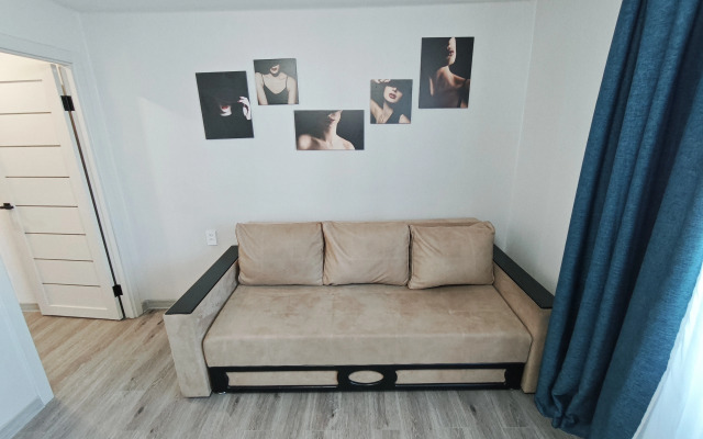 Апартаменты на Индустриальной 1А/95